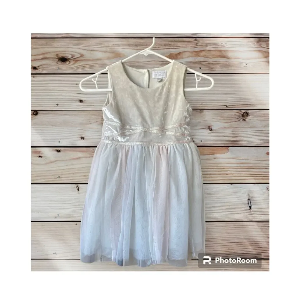 The Children’s Place Ivory Velvet & Tulle Dress Size 5T